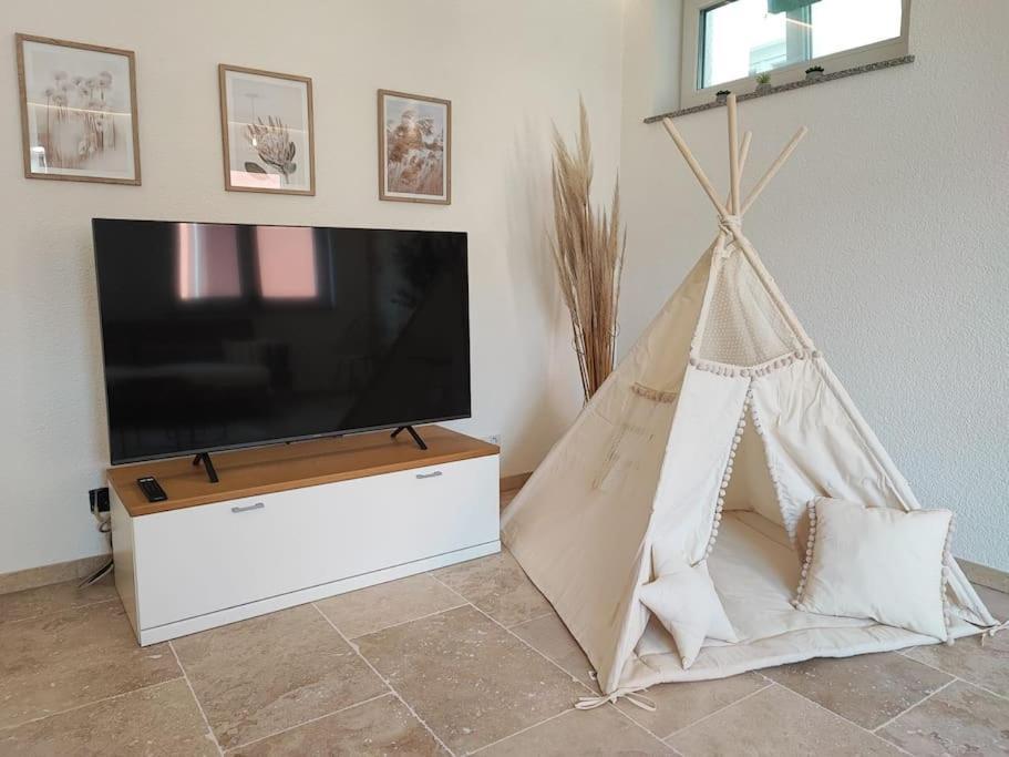 -Stadthaus Ida- Mit Grosser Dachterasse, Am Schlosspark, Luftkurort Kisslegg, Boxspringbetten, Kaffeevollautomat, Smarttv, Familienfreundlich, Grosszuegig, Zentral מראה חיצוני תמונה