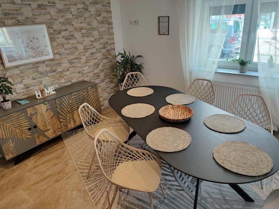 -Stadthaus Ida- Mit Grosser Dachterasse, Am Schlosspark, Luftkurort Kisslegg, Boxspringbetten, Kaffeevollautomat, Smarttv, Familienfreundlich, Grosszuegig, Zentral מראה חיצוני תמונה