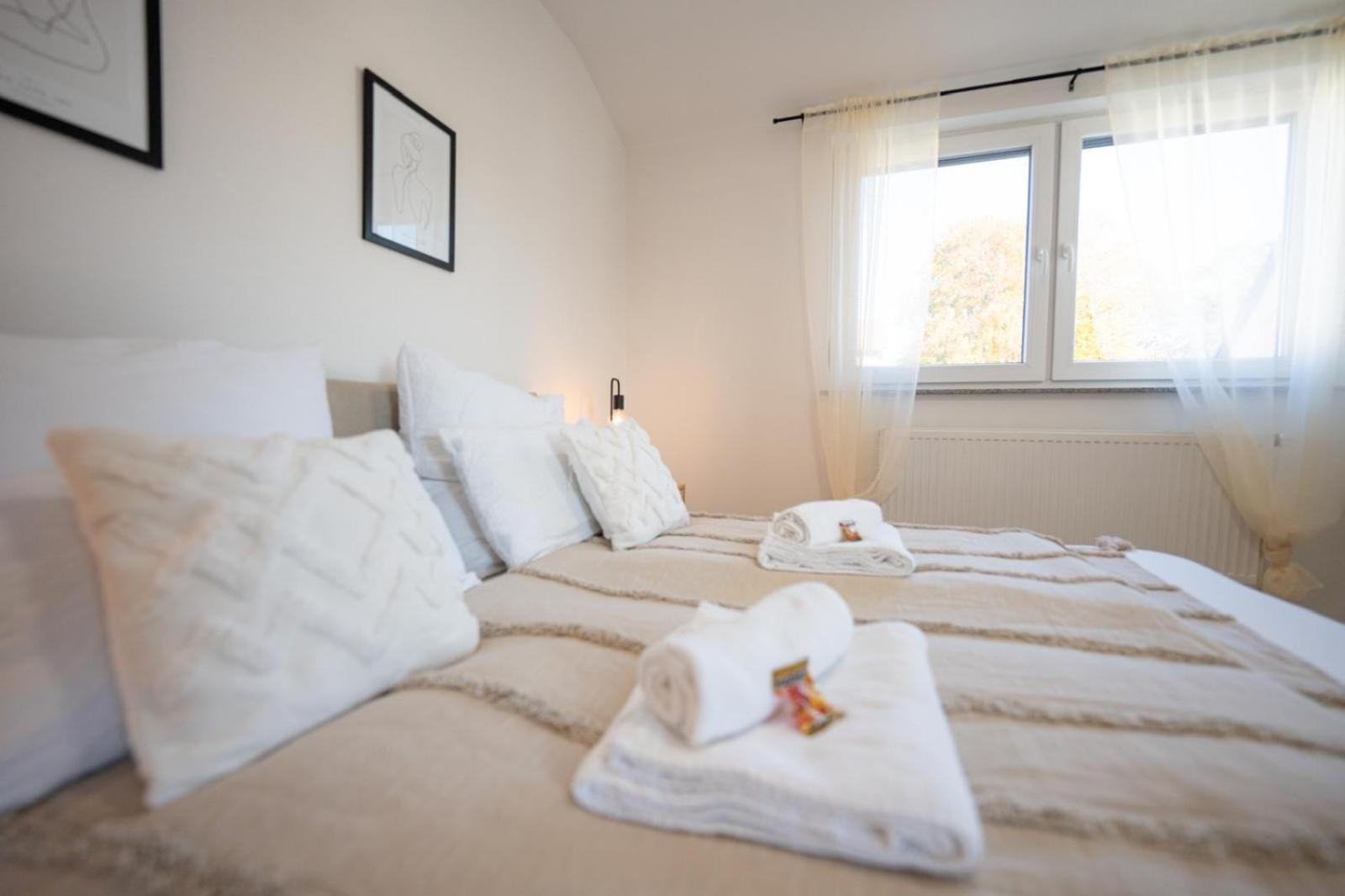 -Stadthaus Ida- Mit Grosser Dachterasse, Am Schlosspark, Luftkurort Kisslegg, Boxspringbetten, Kaffeevollautomat, Smarttv, Familienfreundlich, Grosszuegig, Zentral מראה חיצוני תמונה
